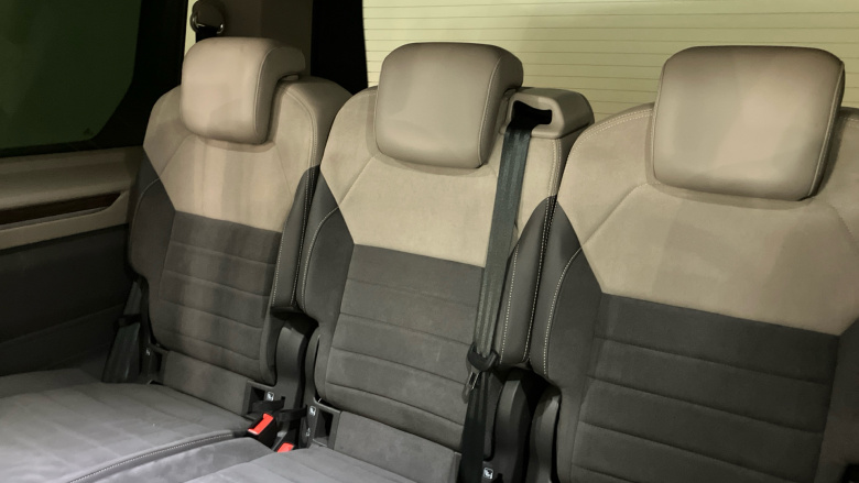 Volkswagen Multivan 1.4 TSI eHybrid Style 5dr LWB DSG Estate